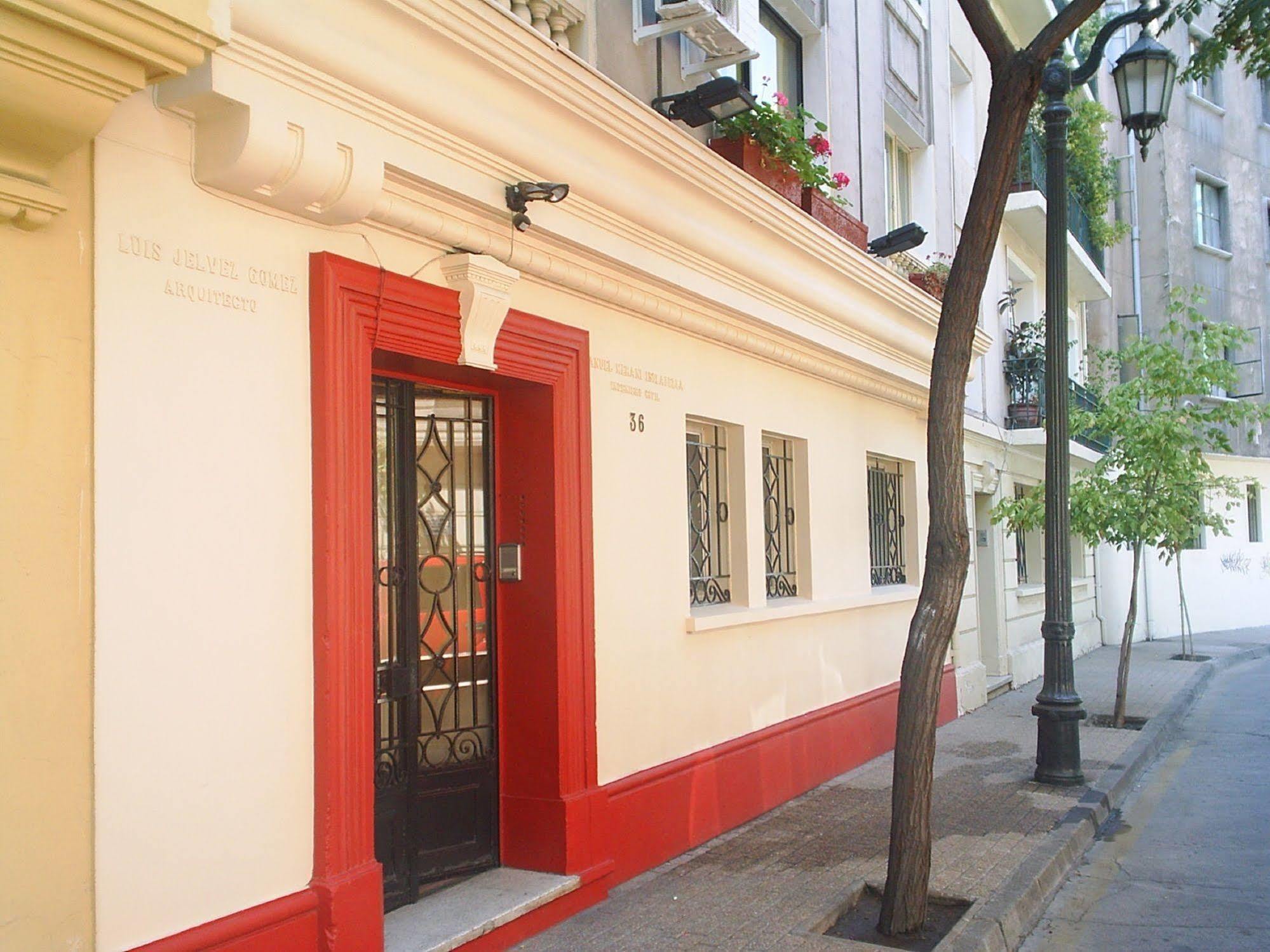 Hotel Quito Santiago Exterior photo