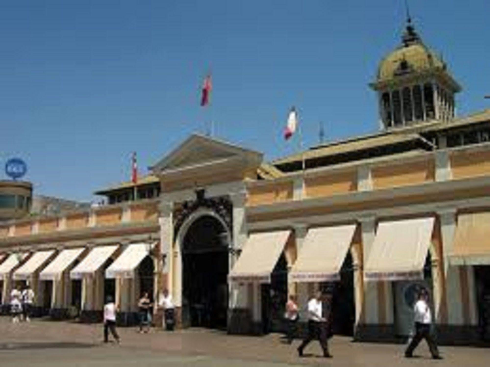 Hotel Quito Santiago Exterior photo
